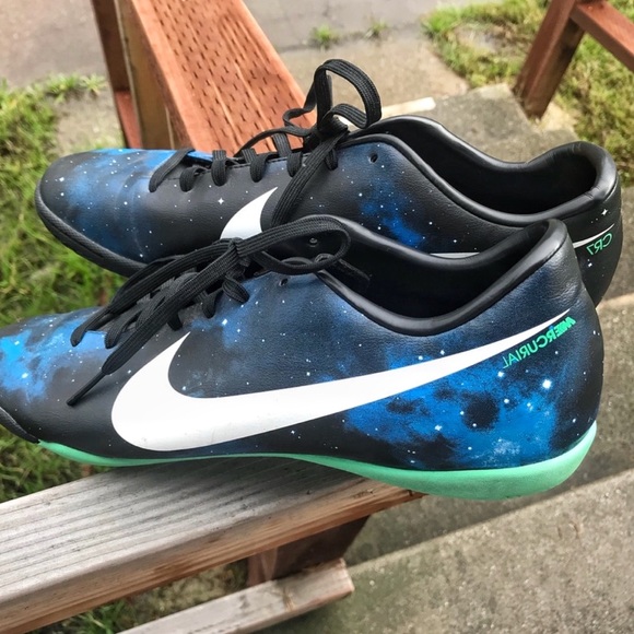 SOLD Nike Mercurial Victory Galaxy Limited Edition - Picture 3 of 8
